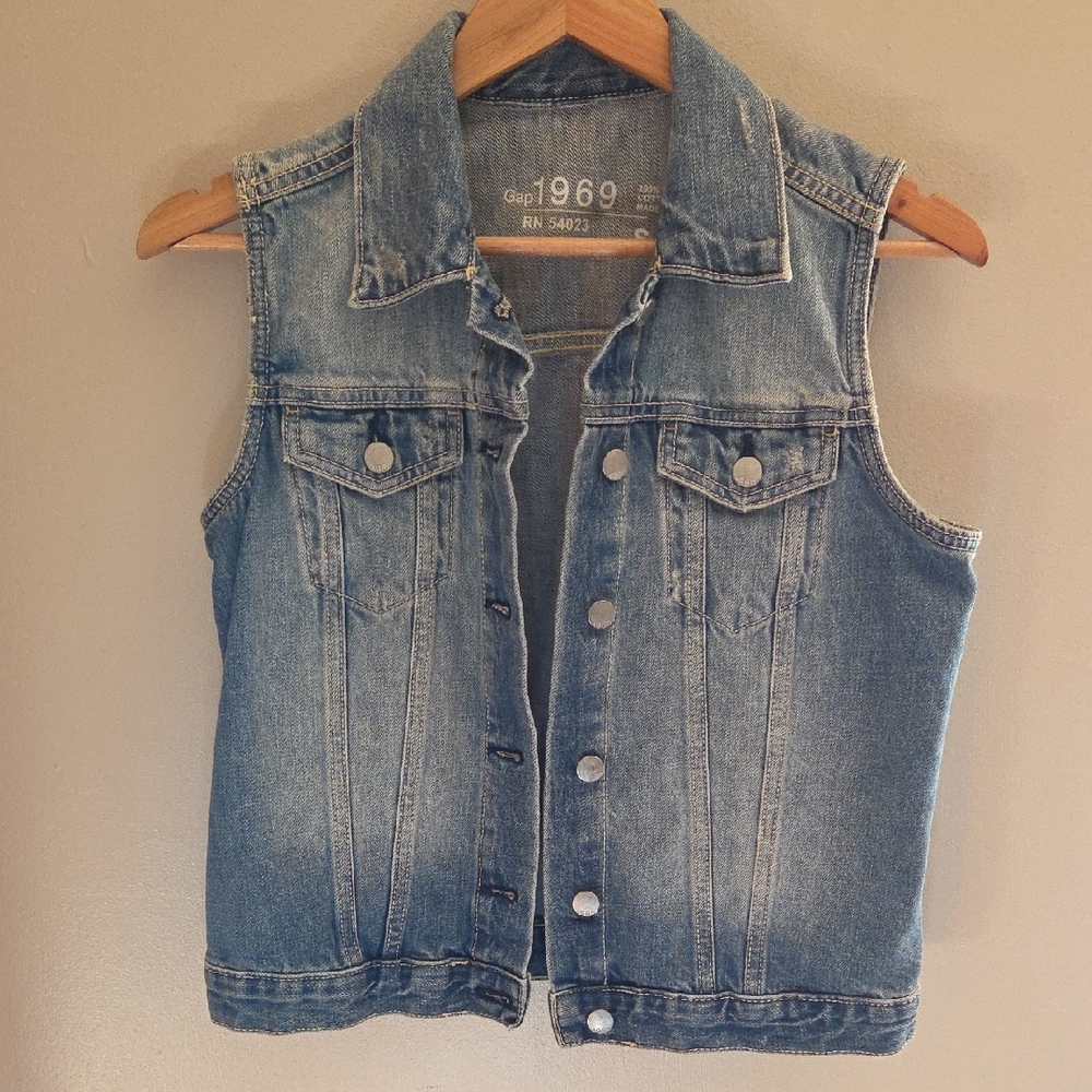 GAP Light Blue Denim Vest 1969 Vintage Style